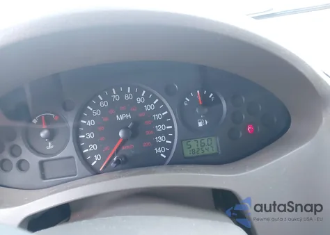 2005 Ford Focus Zx4 from USA, damaged, VIN 1FAFP34N45W266578